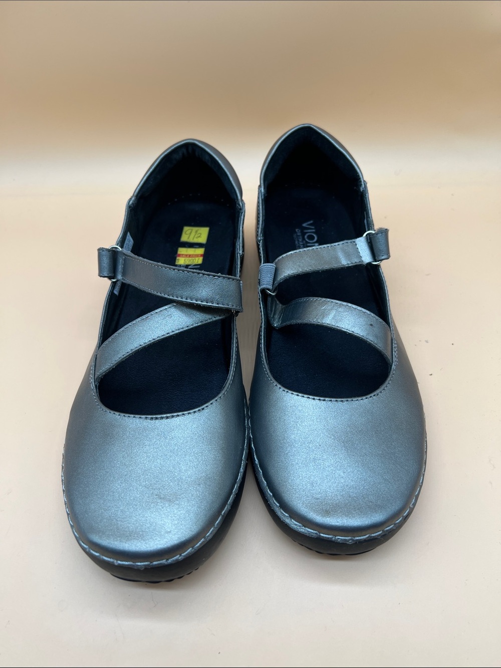 Vionic Women’s Orthaheel Mary Jane Straps Flat Shoes Size US 9.5 Metallic Gray